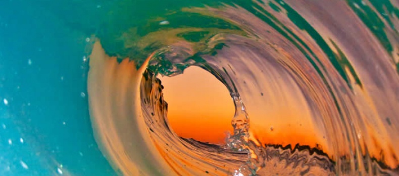 صور ساحرة لـ الأمواج على طريقة المصور كلارك ليتل